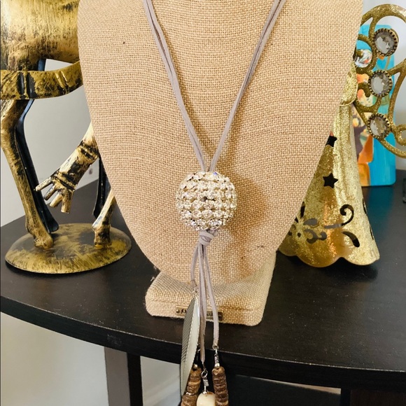 Handmade beautiful necklace - Picture 3 of 6